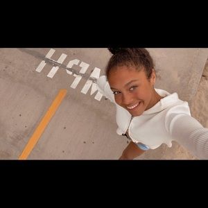 Meet your Posher, Alexa